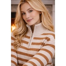 We&Me Kadın Dik Yaka Fermuarlı Boğazlı Çizgili Triko Kazak