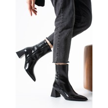 Bufu Emilia Topuklu Sivri Burun Yan Fermuarlı Kadın Bot | Günlük & Şık Kombinlere Uygun