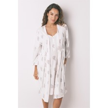 Women Secret Fildişi Cep Detaylı Desenli Hamile Sabahlık