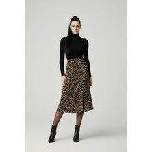 Kadın Yırtmaçlı Kahverengi Zebra Desen Midi Boy Etek