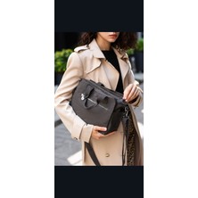 Lagül Aksesuar Şık ve Modern Çok Bölmeli Suya Dayanıklı Gri Kadın El ve Omuz Çantası