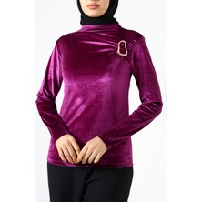 Sabr Kadife Yarım Balıkçı Yaka Tokalı Bluz – Zarif & Şık Kadın Bluz