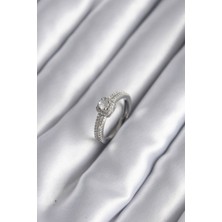 Tegan Pirinç Gümüş Renk Zirkon Taşlı Kadın Yüzük TG27BYK3902