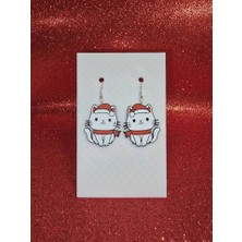 ADA 3D Noel Kedisi Küpe Çifti - Noel Baba Şapkalı ve Atkılı Sevimli Beyaz Kedi Aksesuarı