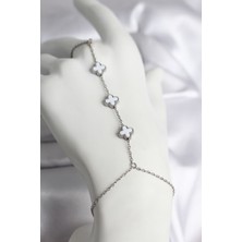 Stillove 316L Çelik Gümüş Renk Beyaz Yonca Model Kadın Şahmeran