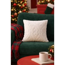 Halımax Dream Peluş Kabartmalı Dekoratif Kırlent Kılıfı Krem Yıkanabilir Tasarım Kılıf 43X43CM 1 Adet