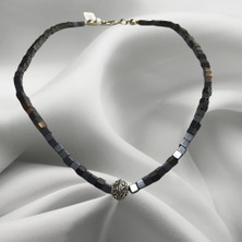 Reina Del Corazen  El Yapımı Doğal Hematit Antik Gümüş Kolye  – Otantik Tasarım, Tarihî Ilhamlı, Bolluk ve Huzur Enerjili Şık Takı