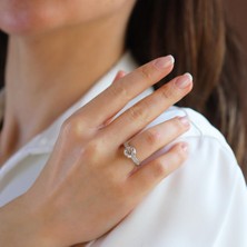 Necati Gün Round Tektaş 1.50CT Sky Diamond Gümüş Yüzük