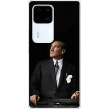 TechTree Vivo V30 Uyumlu Ufka Bakan Lider Atatürk Baskılı Silikon Kılıf