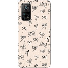 TechTree Xiaomi Mi 10T-10T Pro Uyumlu Siyah Fiyonk Desenli Krem Rengi Baskılı Silikon Kılıf