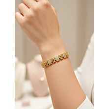 Toka Delisi Gold Zirkon Taşlı Geometrik Desenli Bileklik