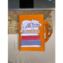 Turuncu 17X24 cm Kitap Çantası | Su Iticili Kumaş | Kedi ve Kitap Desenli | Koruyucu Kitap Kılıfı