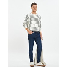 Koton Erkek Trousers Kaliteli Kumaş ile Gün Boyu Rahatlık Sağlayan Modern Tasarım