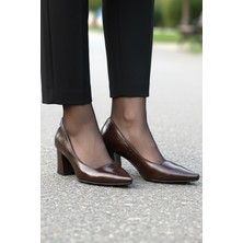 Gökhan Talay Zaneta Esnek Yumuşak Kaymaz Taban (4 Cm) Kadın Kalın Topuk  Kahverengi Rugan Ayakkabı