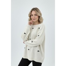 Ys Kadın Kurdeleli Ajurlu Triko Beyaz Kazak