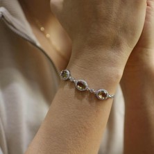 Nusret Takı 925 Ayar Gümüş Oval Zultanit Taşlı Üçlü Anturaj Asansör Bileklik