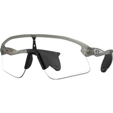 OAKLEY SPOR UNISEX FOTOKROMİK GÜNEŞ GÖZLÜĞÜ 0OO9517 951705 GRİ ÇE