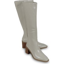 Kadın Bej Parlak Deri Görünümlü Kalın Topuklu Diz Altı Çizme