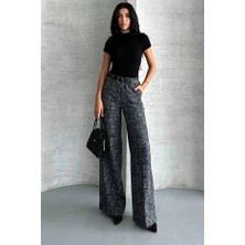 Yüksek Bel Lastikli Bedenli Bel Kemer Detaylı Cepli Kırçıllı Desenli Geniş Paça Yünlü Pantolon