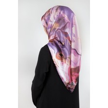Violla Twill Batik Desenli Mor Renkli 90X90 Eşarp (Ipek Içermez) Kenar Dikiş Şekli El Dikişli