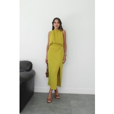 Havoş Yağ Yeşili Üstü Büzgü Detaylı Elbise