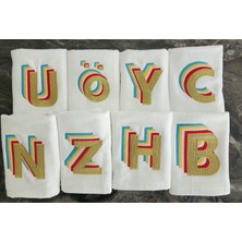 Isme Özel Harf Işlemeli Kadife El Havlusu – Modern Renkli Tasarım