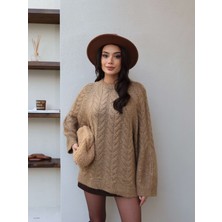 Esra Helvacı Oversize Simli Triko Kazak