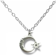 Göktürkçe “türk” Yazılı Ay Yıldız Figürlü Gümüş Renk Unisex Kolye – Türk Kimliğini Yansıtan Takı