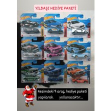 Hot Wheels 9lu Yılbaşı Hediye Seti (Resimdeki 9 Model Yollanacaktır.)