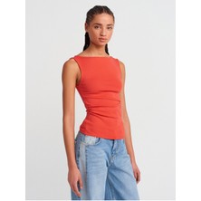 Dilvin 31589 Büzgülü Kayık Yaka Top-Kırmızı