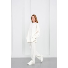 Ekru Kadın Nakış Detaylı Oversize Pike Dokulu Bol Paça Alt-Üst Takım