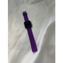 Mor Renkli Minimalist Dijital LED Spor Saat Modern, Canlı ve Dinamik Bir Stil