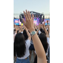 Leerybee Kalp Detaylı Şık ve Zarif Kadın Kol Saati