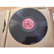 Plakperest Adnan Pekak - O Gözlerin Ne Kadar Kara / Bırakıp Gitti O Zalim - 78 Devir Taş Plak