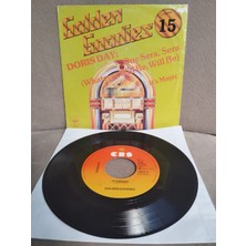 Plakperest Doris Day ‎– Que Sera, Sera  / It’s Magic - 1980 Hollanda Basım 45 Lik Plak