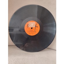 Plakperest Zeki Müren - Hancı / Ana Başta Taç Imiș - 78 Devir Taş Plak