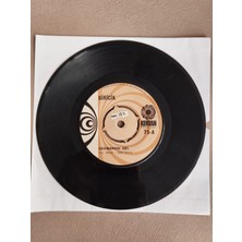 Plakperest Biricik – Dermansın Gel / Aşk Bence Sen Demektir  -  1974 Türkiye Basım 45LIK Plak-Dönem Plak