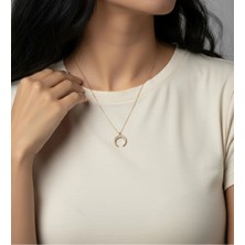 Stilly Kararmaz Çelik Ay Motifli Kolye