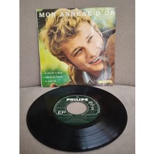 Plakperest Johnny Hallyday – Mon Anneau D’or -  1965 Fransa Basım  45 Lik Ep Plak