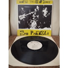 Plakperest Sex Pistols –  Never Trust A Hippy - 1985 Ingiltere Basım Lp Plak Albüm-2.el