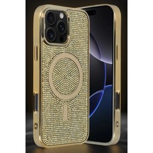 Fuchsia iPhone 16 Pro ile Uyumlu Helen Kablosuz Şarj Özellikli Kapak - Gold