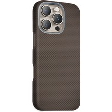 Fuchsia iPhone 16 Pro ile Uyumlu Volt Kablosuz Şarj Özellikli Kapak - Kahverengi