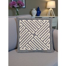 Nunu Teks Bohem Tarz Punch Nakışlı Kırlent Kılıfı 43X43CM