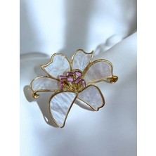 Vola Collection Taşlı Toz Pembe Lotus Çiçeği Zarif Broş Yaka Iğnesi