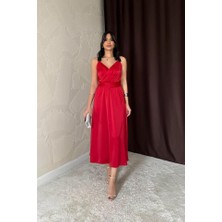 Mericline Kırmızı Taş Askılı Prenses Elbise