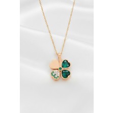 Çekirdek Jewelry 925 Ayar Gümüş Rose Kaplama Ters Yonca Kolye