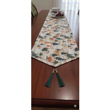 Sıvı Itici, Leke Tutmaz Ozellikli Duck Ketenden, Makina ile Piko Yapilmis, Püskül Detayli, 1,70×0,53 Cm. Ebatlarinda  Yilbaşı Masalariniza Renk Katacak Runner