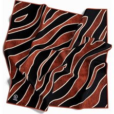 Violla Kristal Zebra Çiçek Desenli Taba Renkli 90X90 Eşarp (Ipek Içermez) Kenar Dikiş Şekli El Dikişli