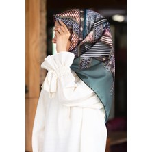 Violla Kristal Geometrik Desenli Petrol Yeşili Renkli 90X90 Eşarp (Ipek Içermez) Kenar Dikiş Şekli El Dikiş