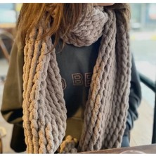 Puffy Trend Atkı Bej Renk Standart Beden Kadınlar İçin Kış Sezonu Aksesuarı